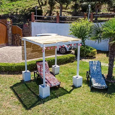 Holiday home Giraluna