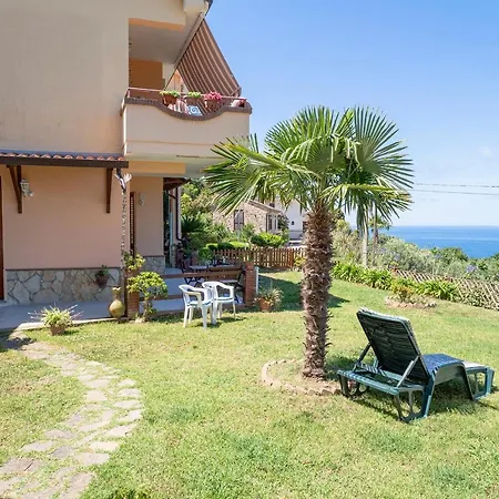 Casa vacanze Giraluna Castellabate